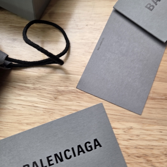 Balenciaga Silver Keychain Key Ring - Picture 13 of 16